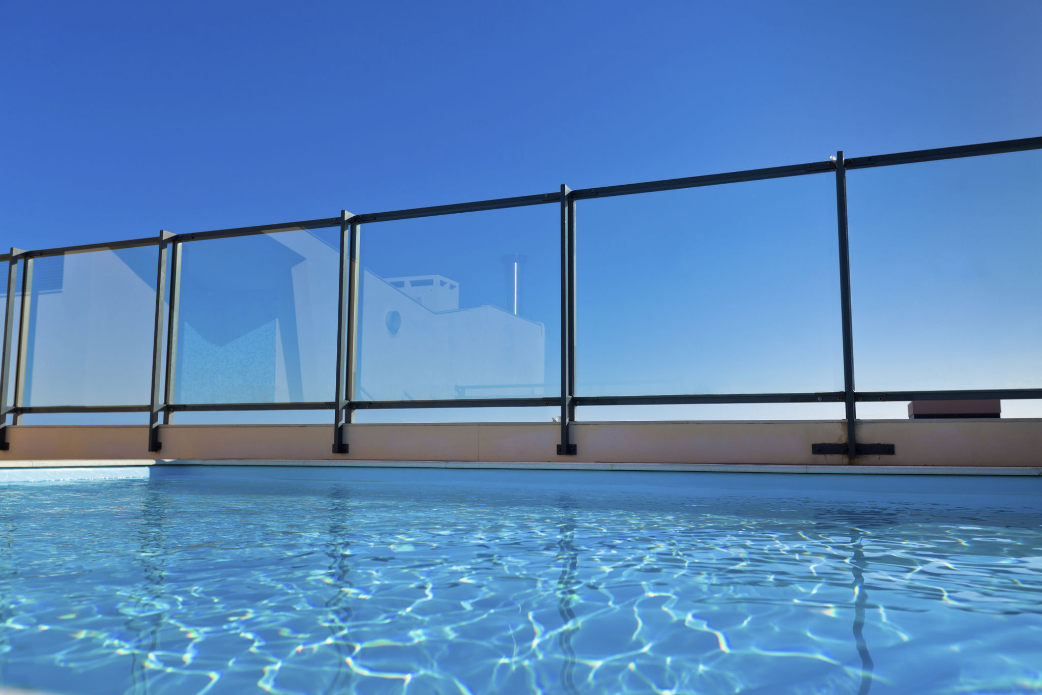 How To Clean Glass Pool Fence